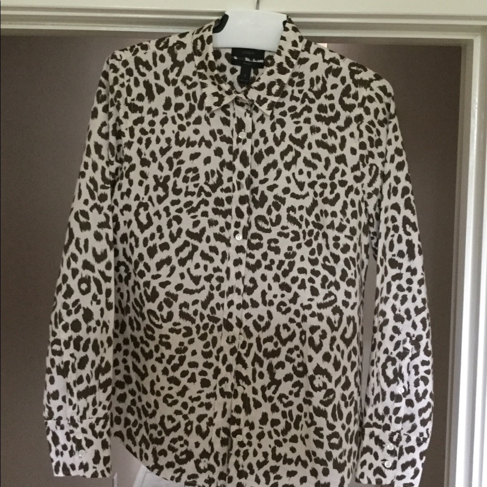 Blouse Animal Print ivory w/brown  “Perfect Shirt”